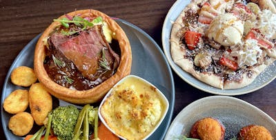 £25 for a Sunday Roast for 2