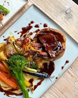 £35 for a Sunday Roast + Drink for 2
