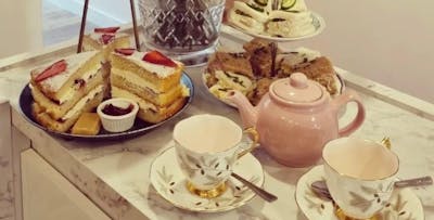 £19 for Mini Afternoon Tea for 2
