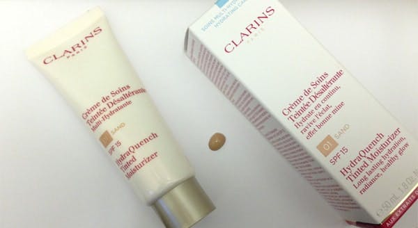Clarins hydraquench tinted moisturiser